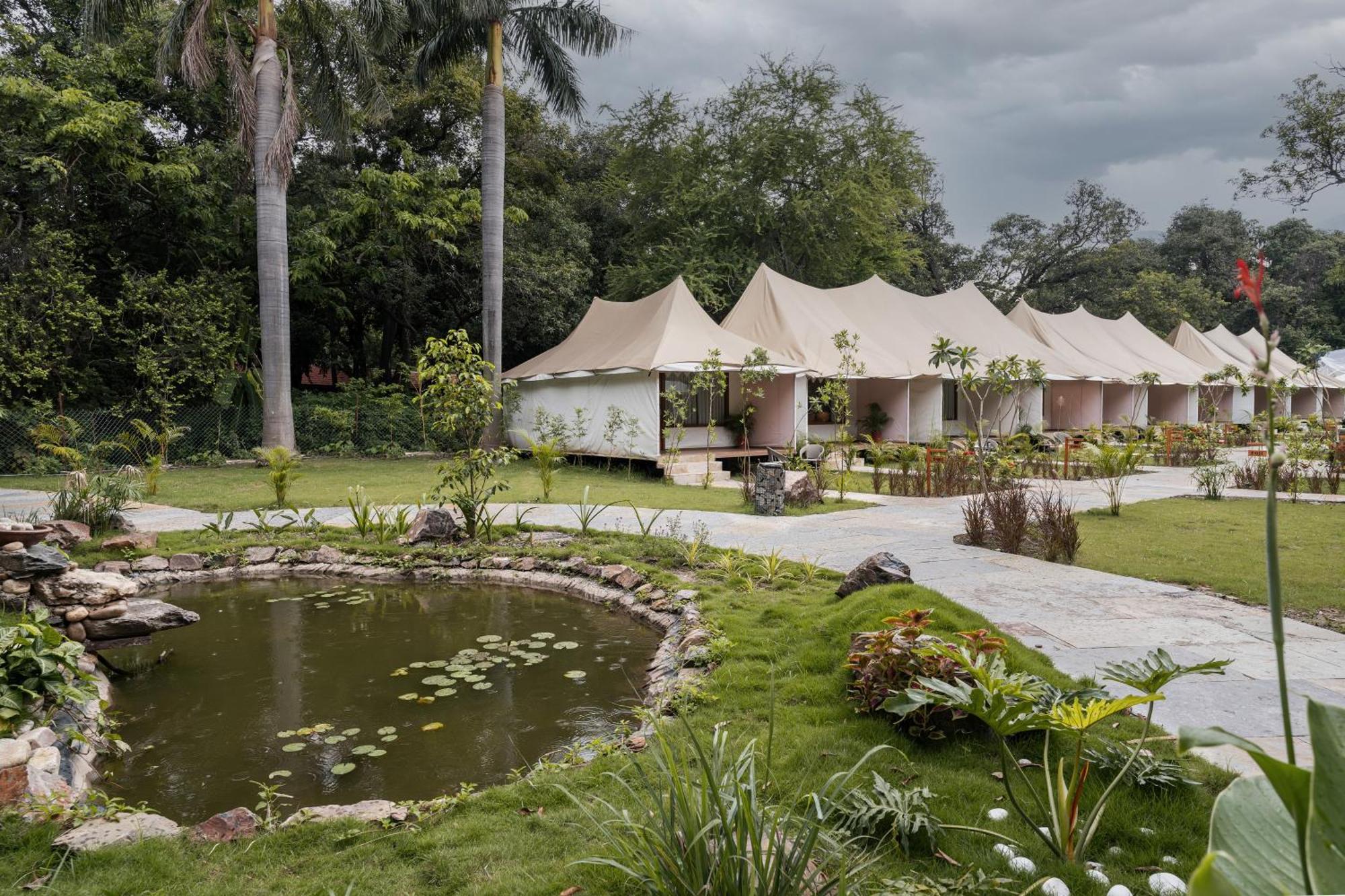 Aranya Vilas - A Nature Resort Udaipur Dış mekan fotoğraf